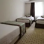 Hotel Yayoba