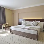 Yayoba Hotel